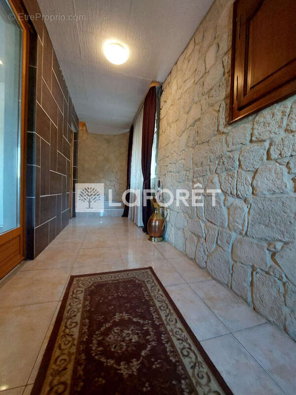 Maison à AUDUN-LE-TICHE