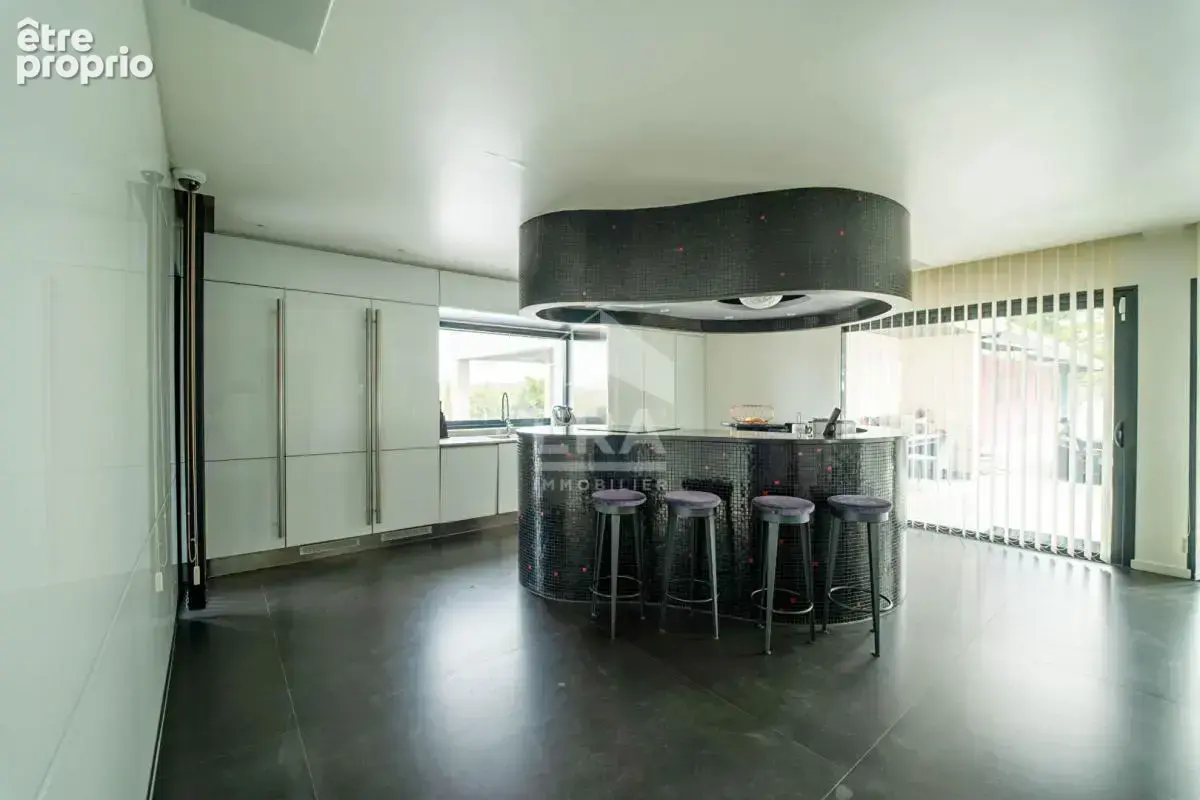 Maison d'architecte de prestige à vendre à proximité de Fontainebleau - photo 5