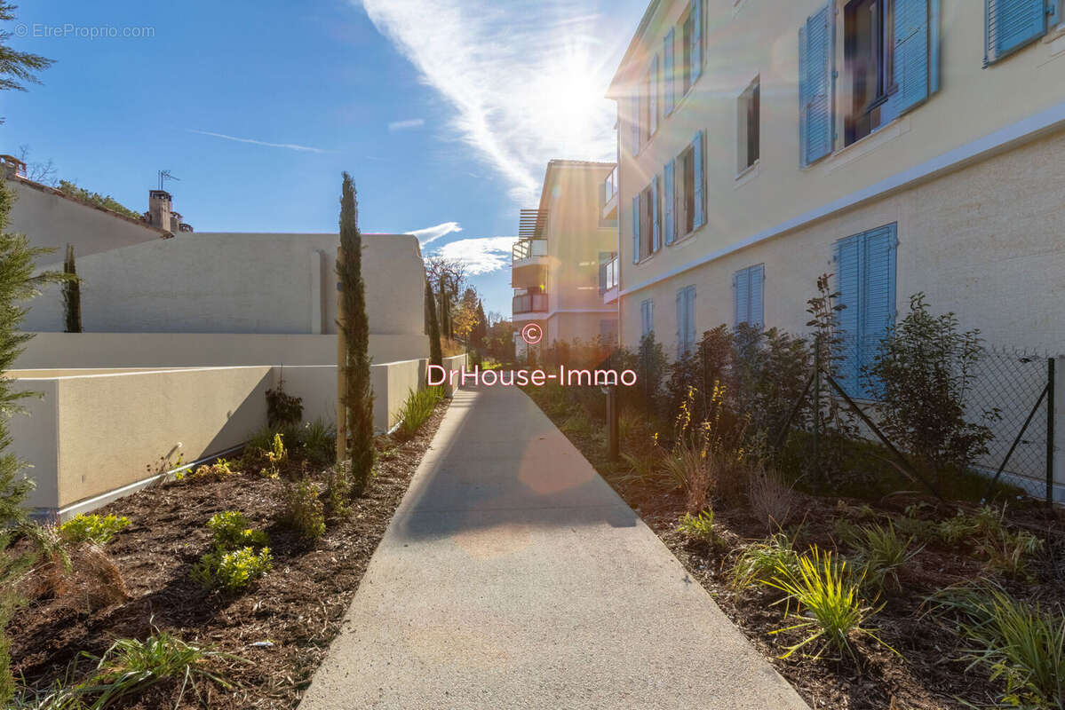 Appartement à AIX-EN-PROVENCE