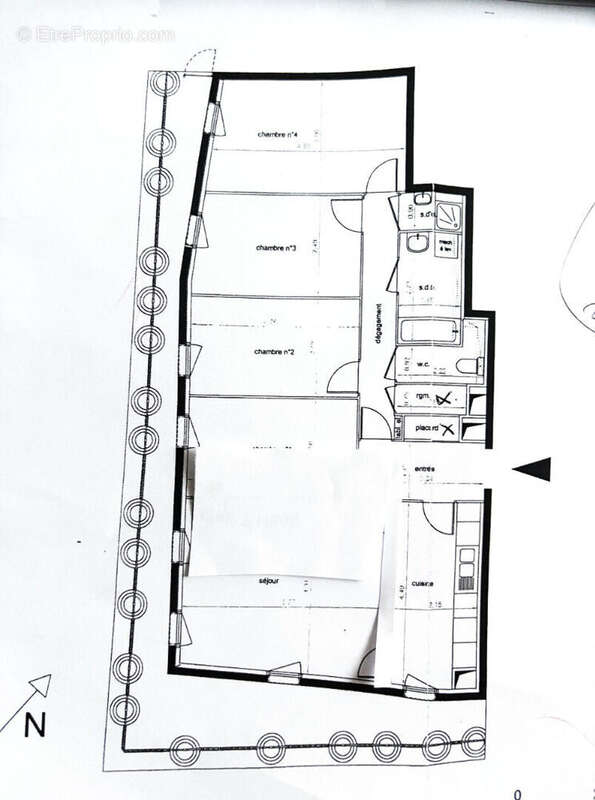 Appartement à PARIS-17E