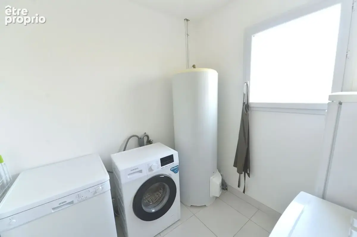 Maison 107 m² à Semussac  - photo 7
