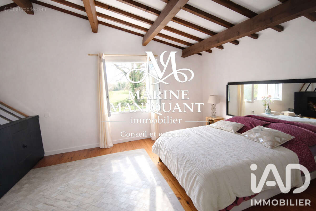 Maison 272 m² à Montauban  - photo 8