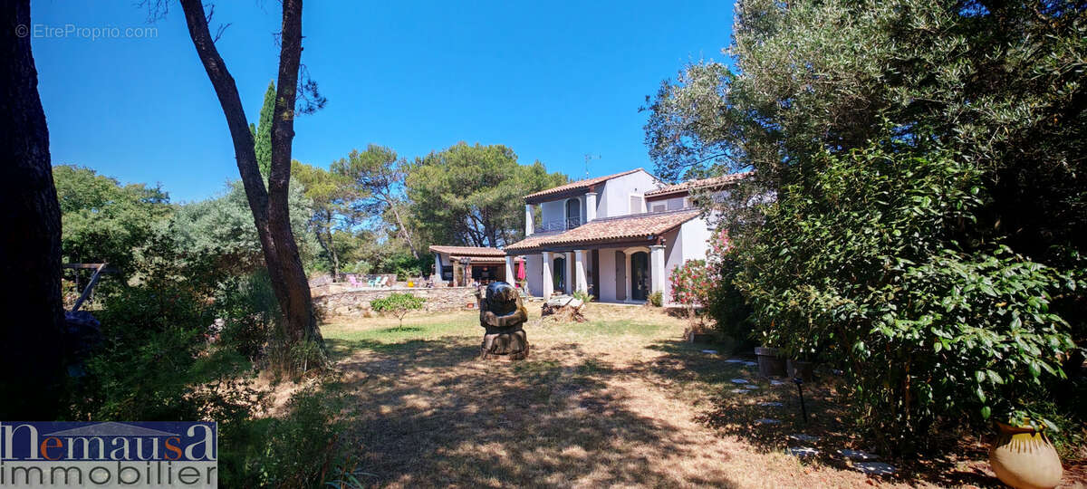 Maison à NIMES