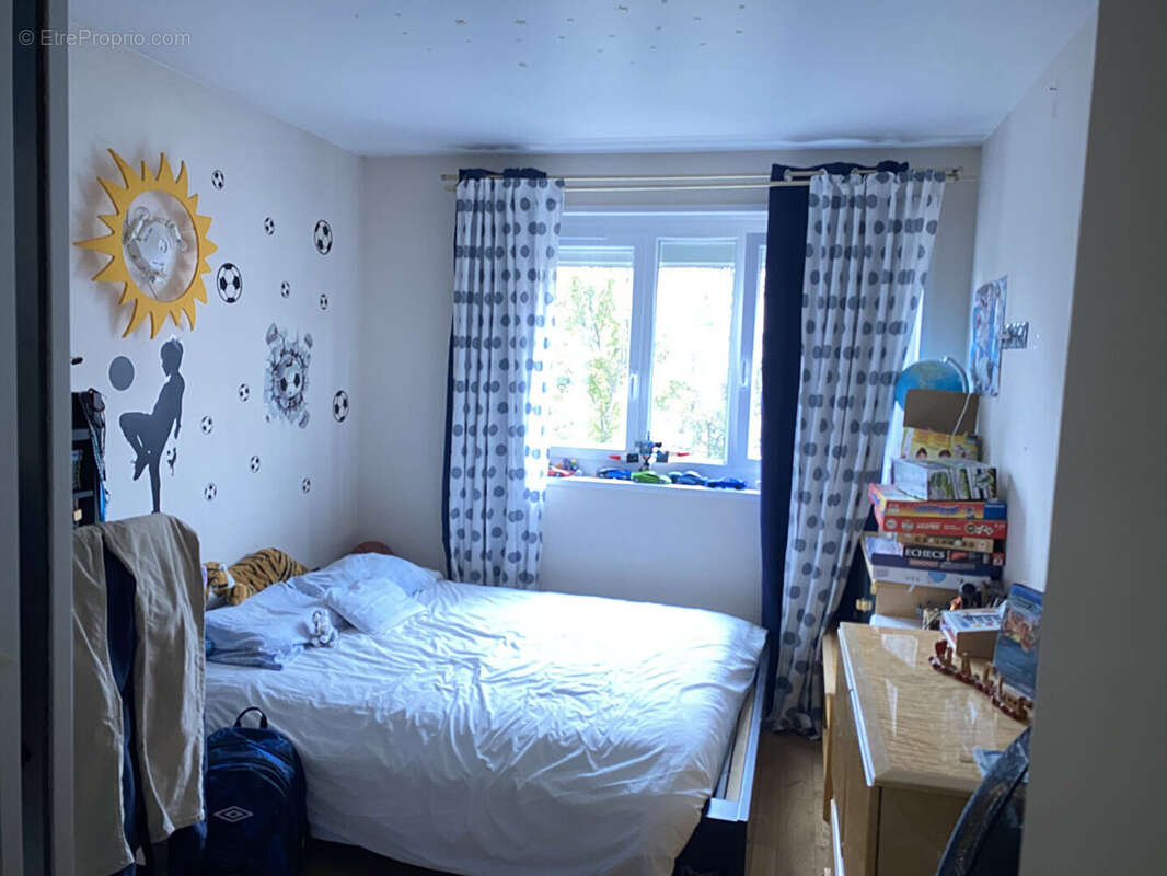 Appartement à CLICHY