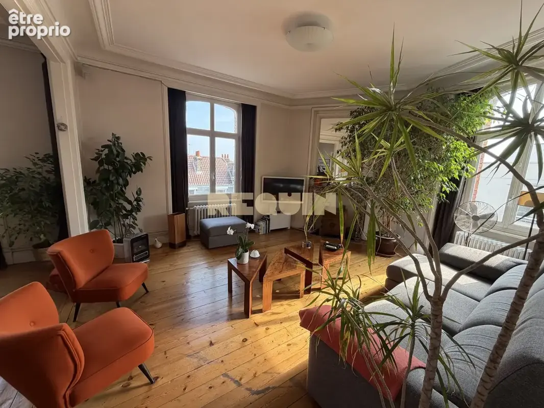 Appartement 4 pièces 119 m² à vendre à Lille (59000) - photo 3