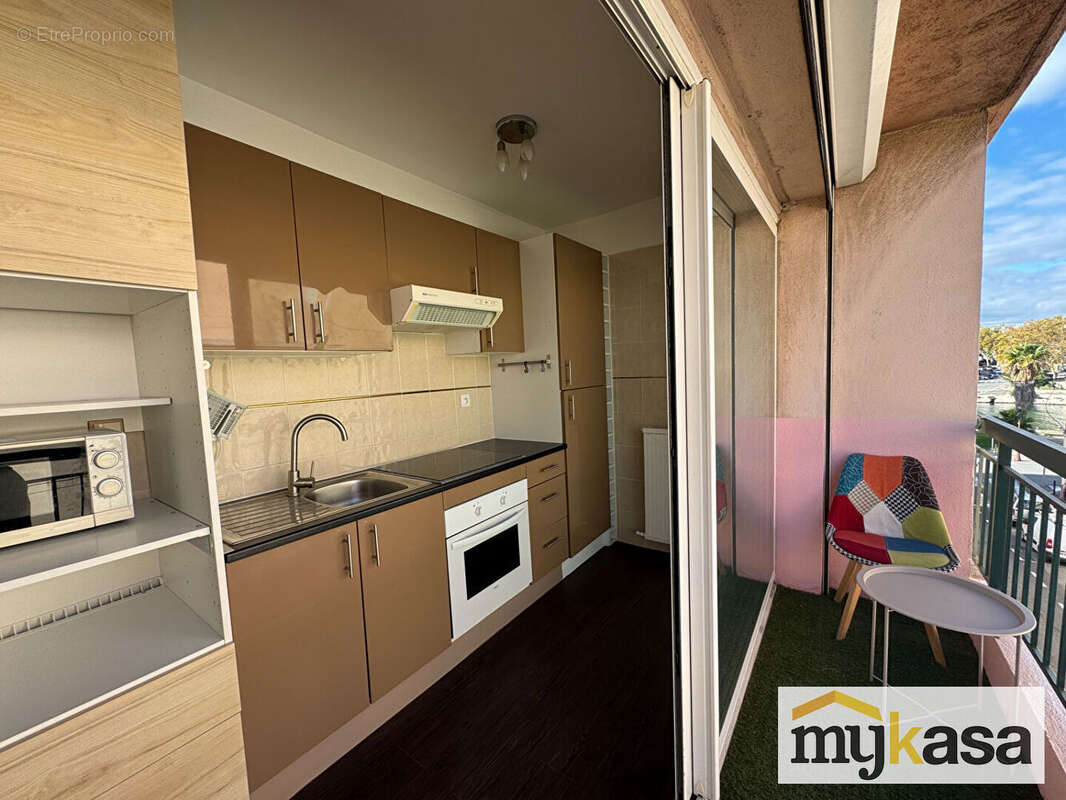 Appartement à PORT-DE-BOUC