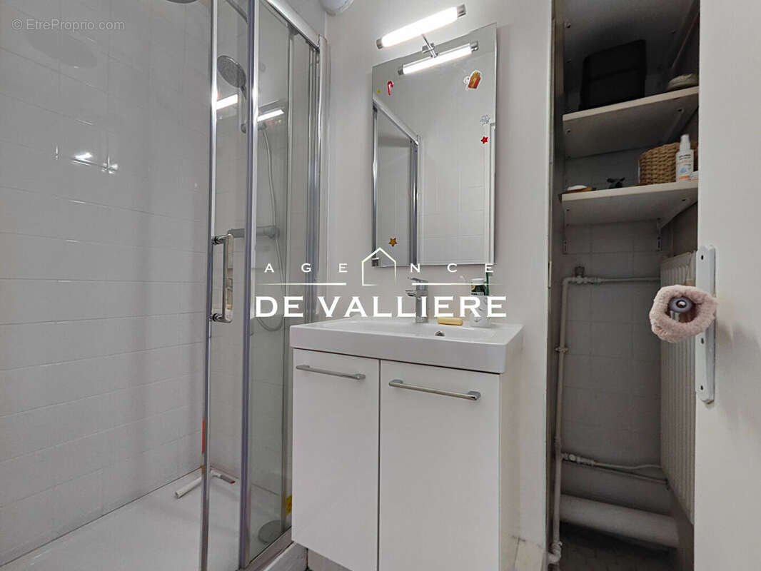 Appartement à NANTERRE