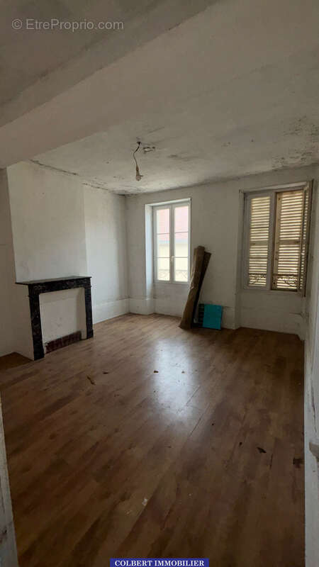 Appartement à TONNERRE
