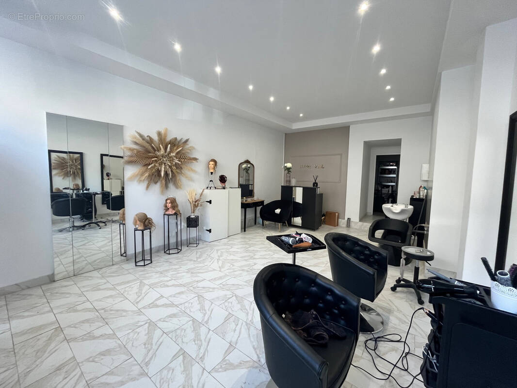 Commerce à SAINT-ETIENNE