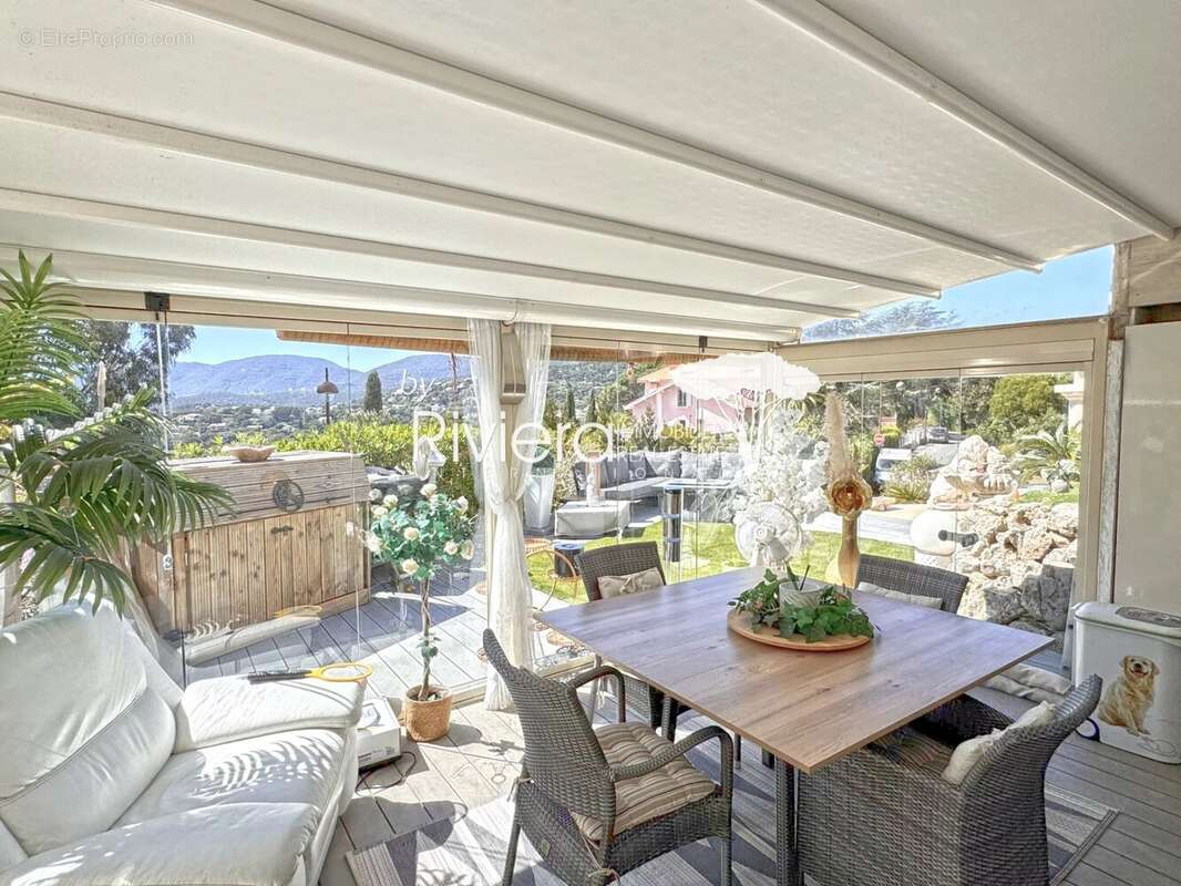 Maison à LA CROIX-VALMER