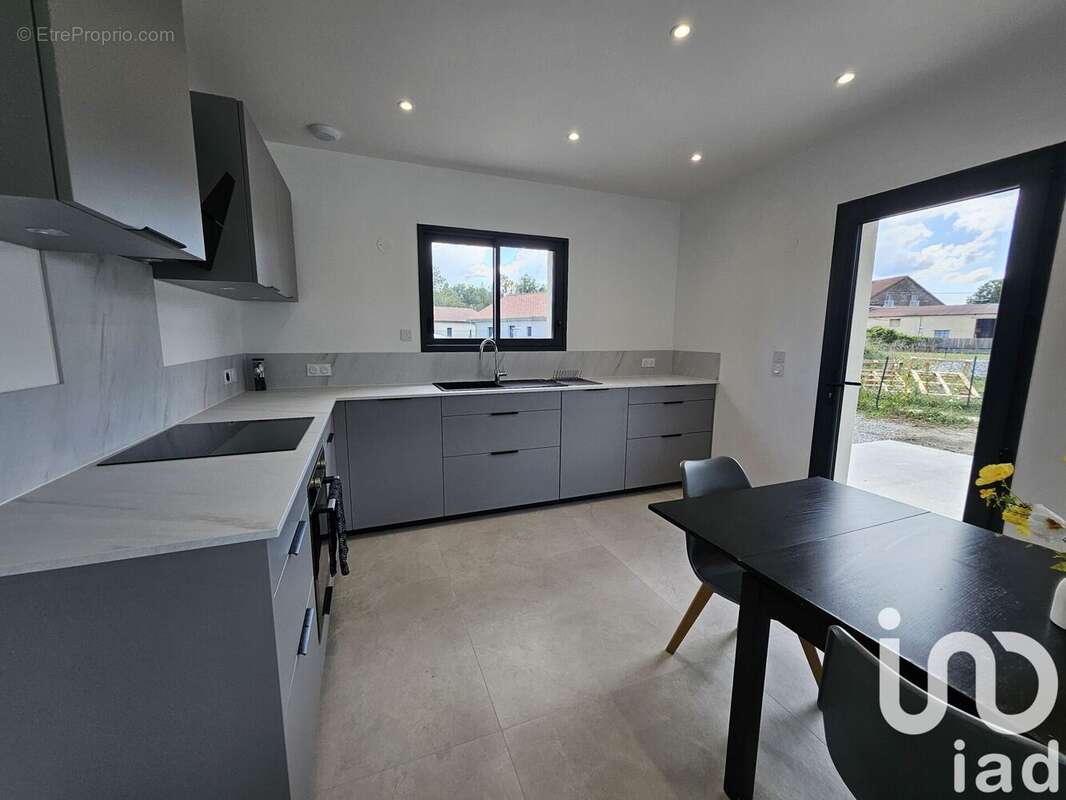 Photo 6 - Maison à CULOZ