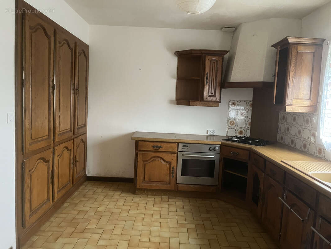 Maison à LA CHAPELLE-ACHARD