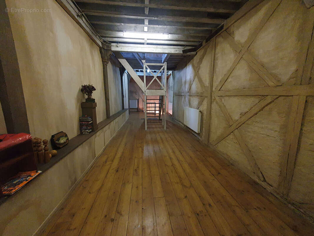 Appartement à SAINT-QUENTIN