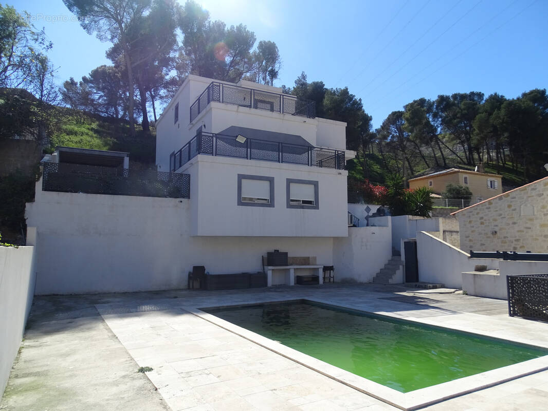 Maison à MARSEILLE-16E