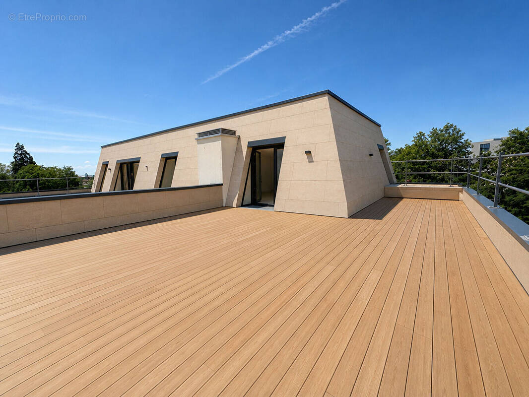 Appartement à QUINT-FONSEGRIVES