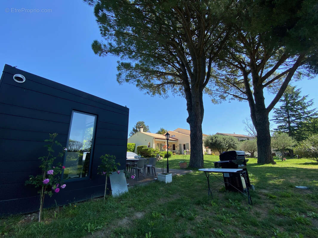 Maison à CADEROUSSE