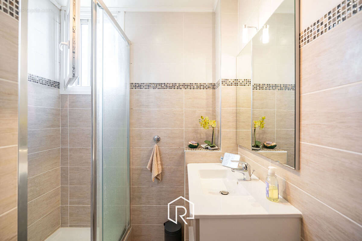 Appartement à MARSEILLE-15E