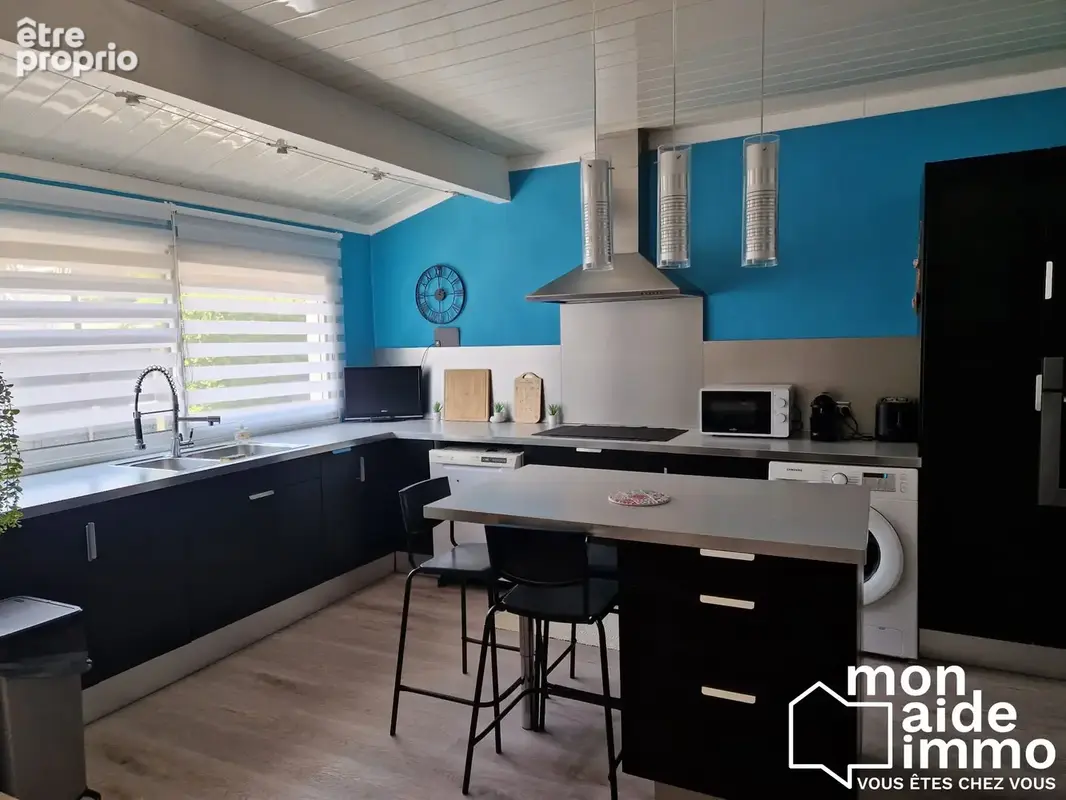 Maison 88 m² à Fargues-Saint-Hilaire  - photo 3