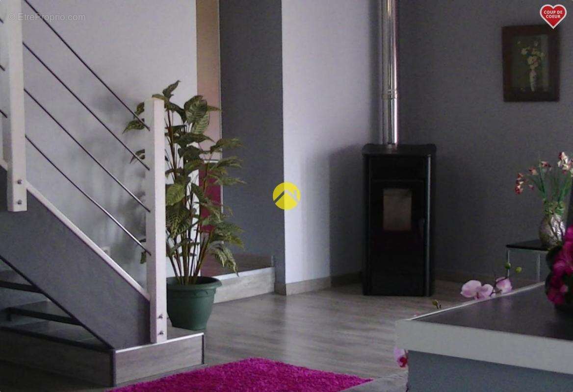 Maison à BEAURAINVILLE