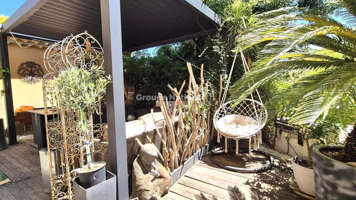 Courthezon - ensemble immobilier de 385 m² en campagne - photo 24