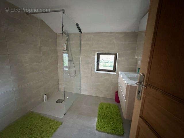 sd&#039;eau étage - Maison à VIC-FEZENSAC