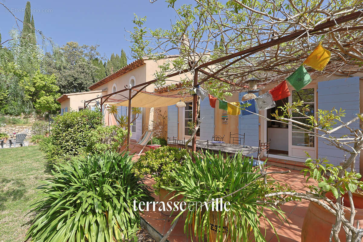 Maison à SANARY-SUR-MER