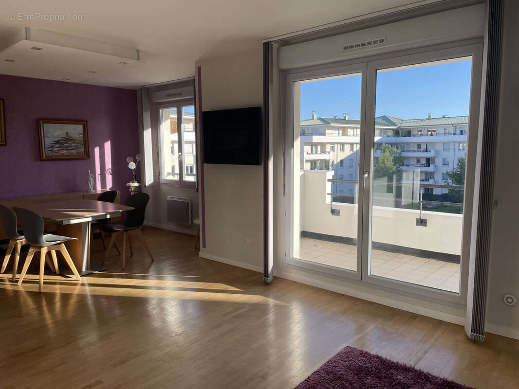 Appartement à SAINT-OUEN-L'AUMONE