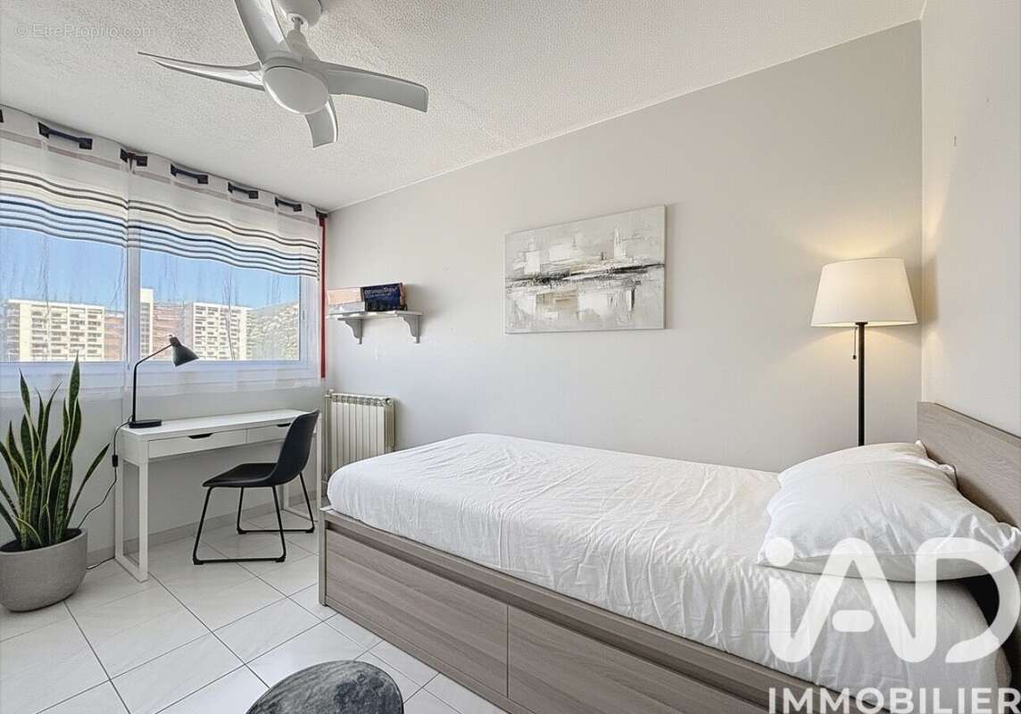 Photo 6 - Appartement à MARSEILLE-10E