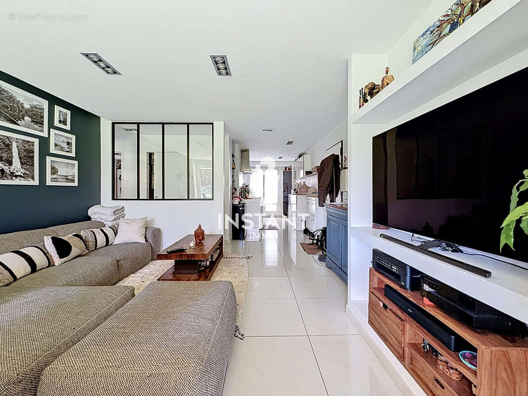 Appartement à NOGENT-SUR-MARNE