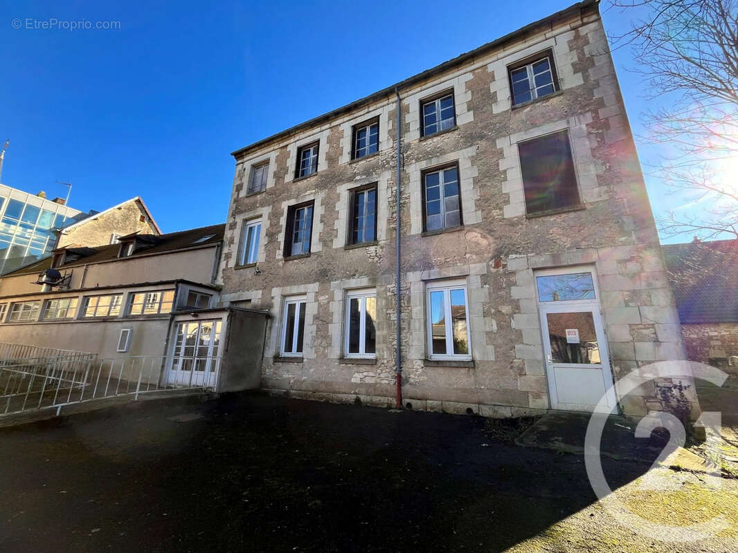 Maison à ENTRAINS-SUR-NOHAIN