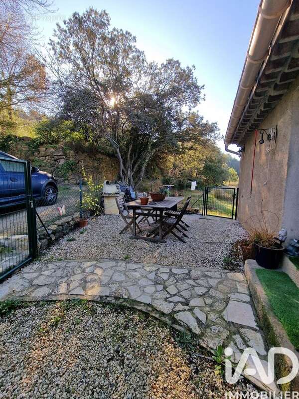Photo 2 - Maison à AIGUES-VIVES