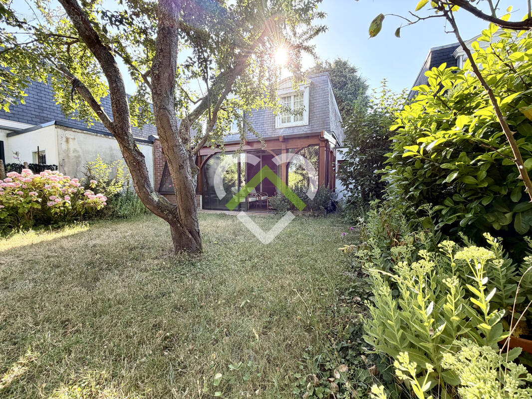 Maison à VILLENEUVE-D'ASCQ