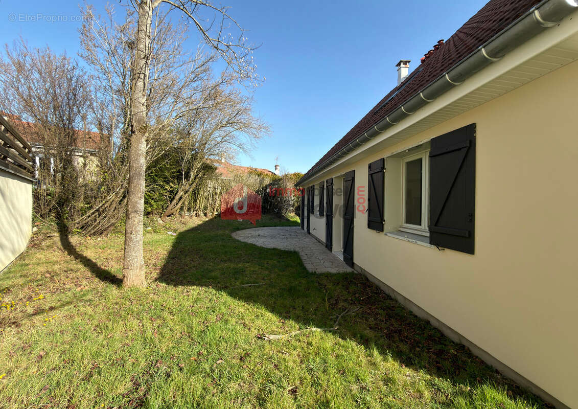 Maison à FLEVILLE-DEVANT-NANCY