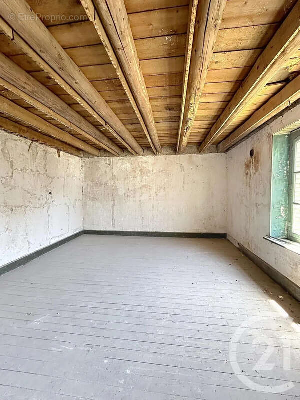 Maison 200 m² à Damas-Et-Bettegney  - photo 5