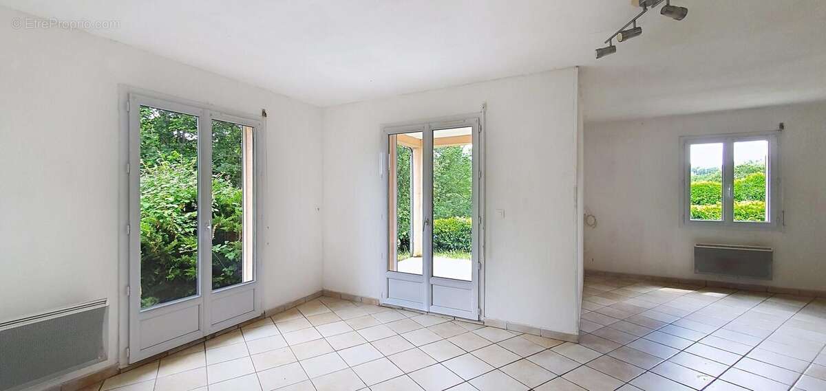 Photo 7 - Maison à PONTAUMUR