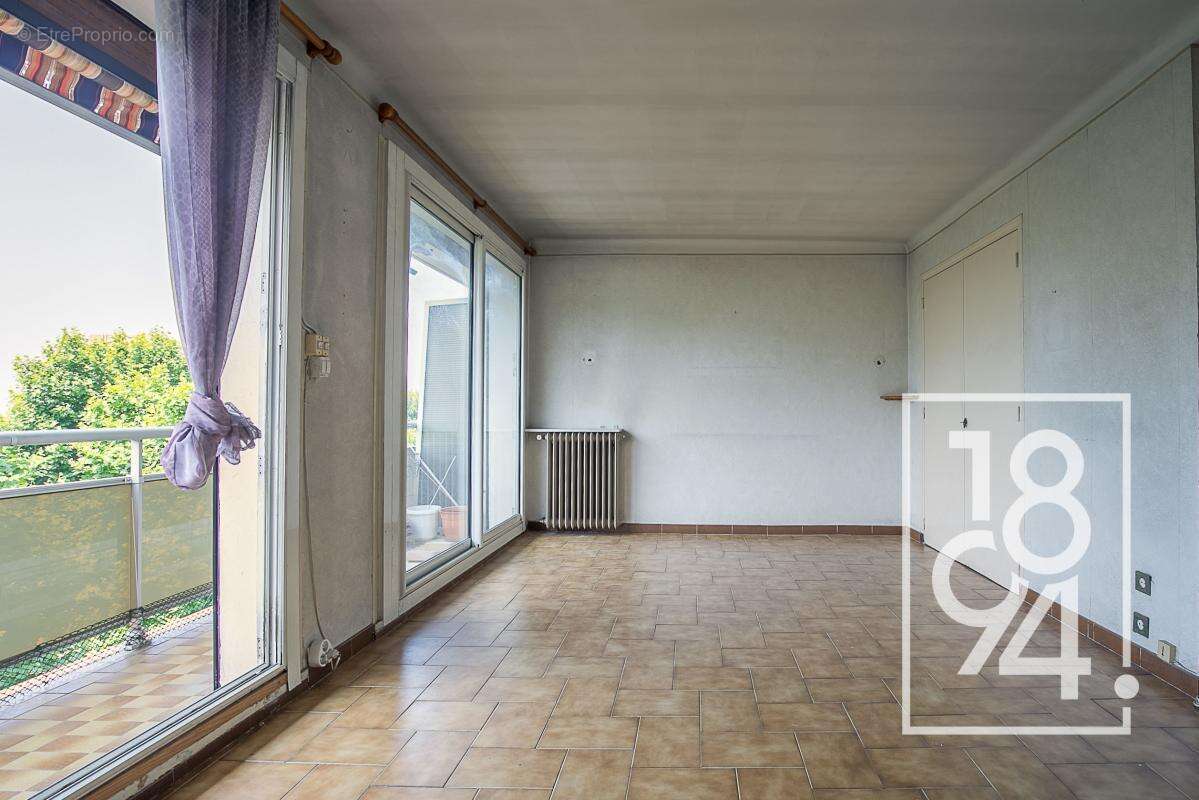 Appartement à MARSEILLE-14E