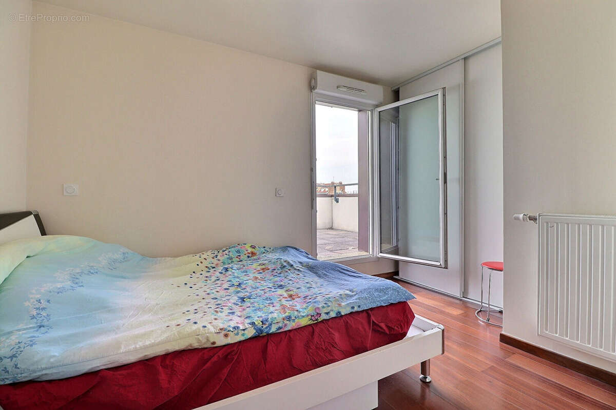 Appartement à AUBERVILLIERS