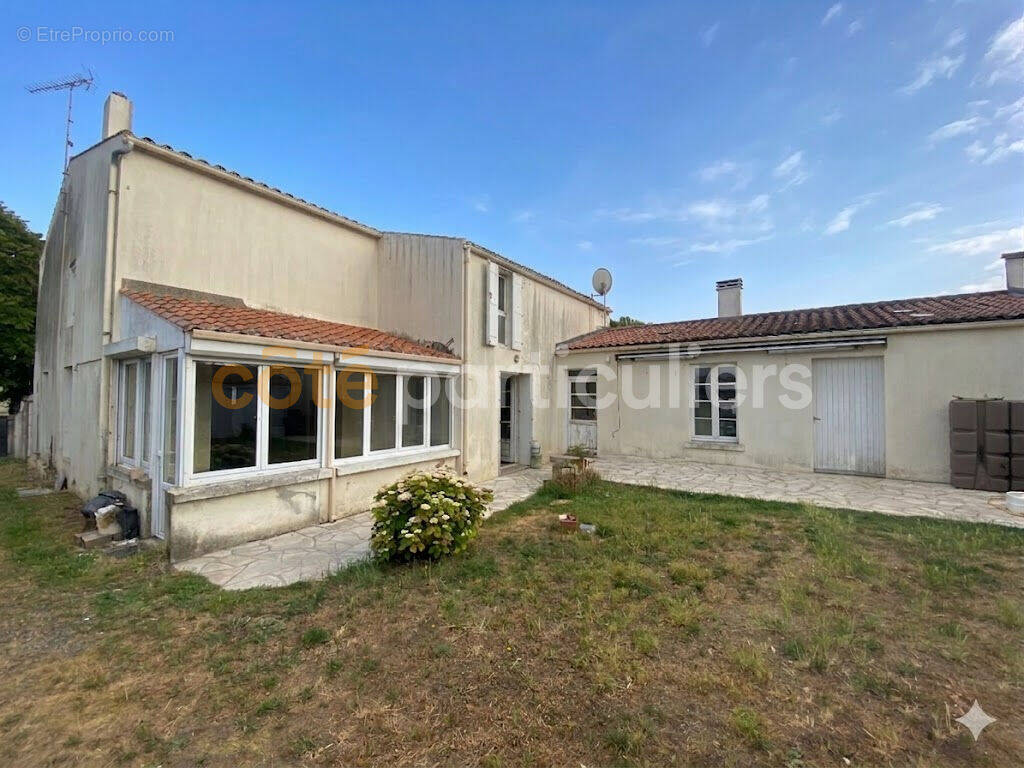 Maison à SAINT-MICHEL-EN-L'HERM