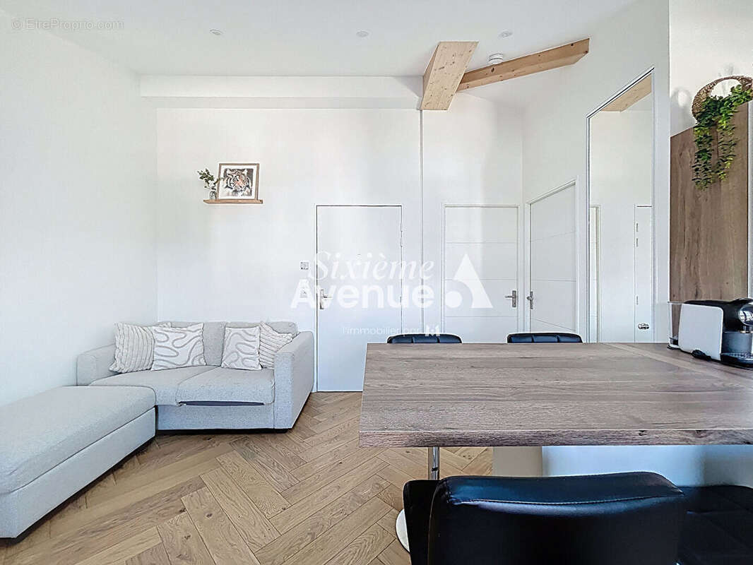 Appartement à JONAGE