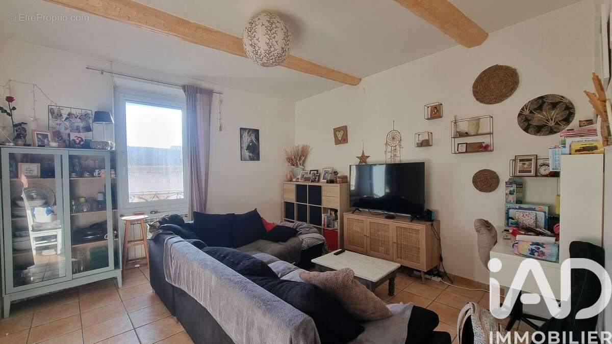 Photo 4 - Appartement à CHATEAURENARD