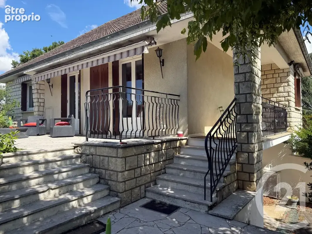 Maison à COSNE-COURS-SUR-LOIRE