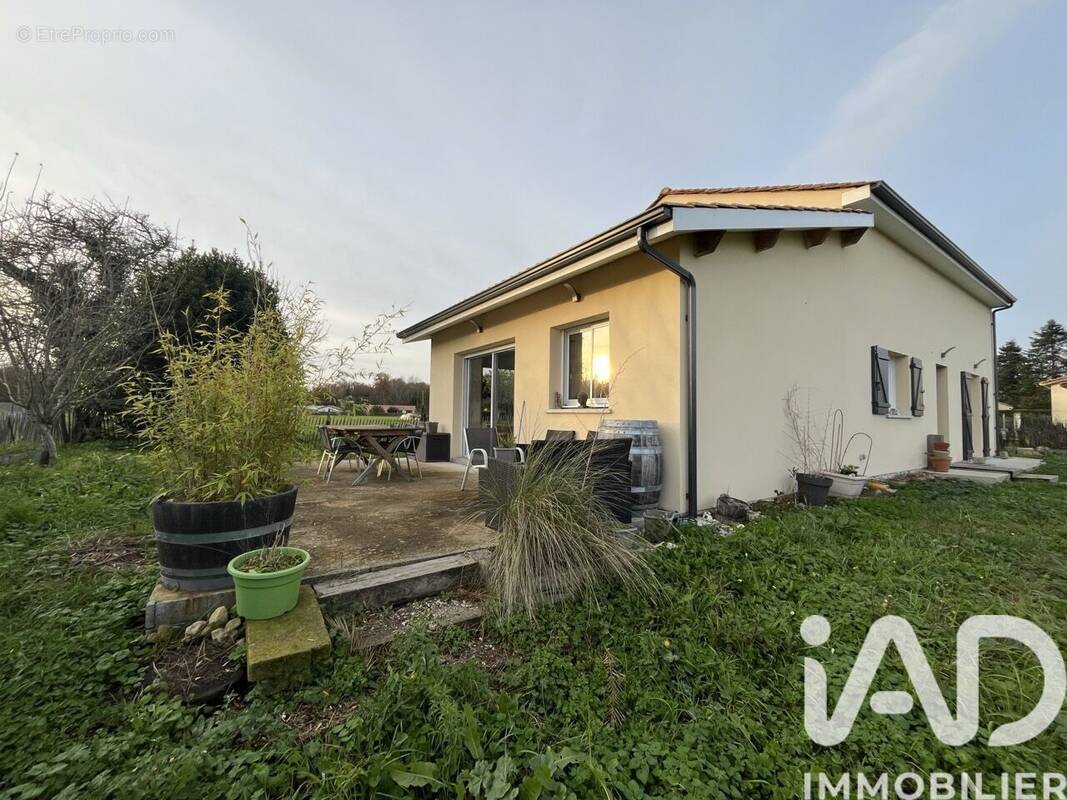 Photo 1 - Maison à VENSAC