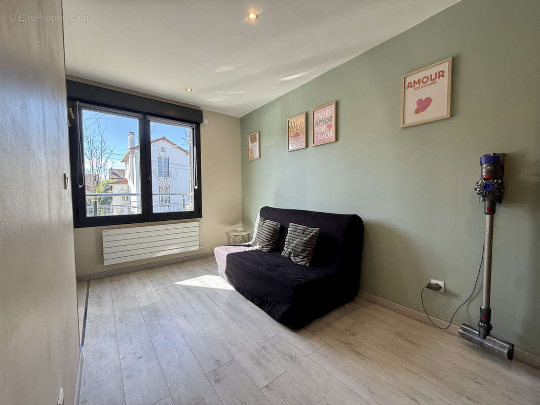 Maison à AULNAY-SOUS-BOIS