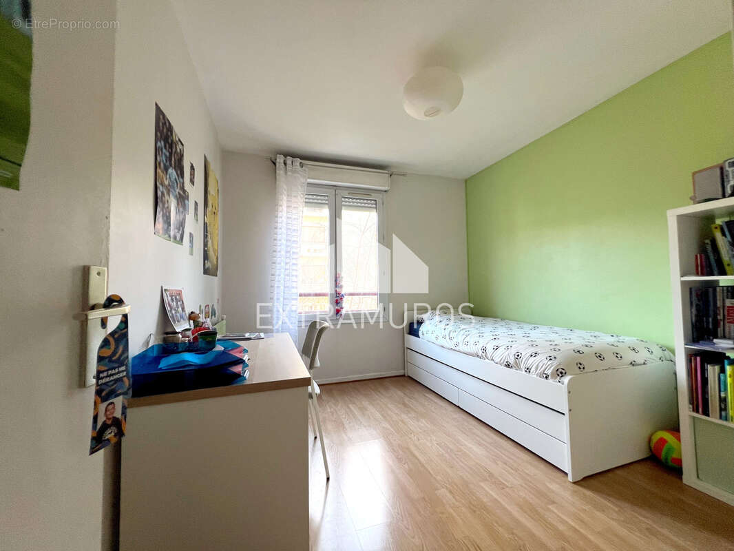 Appartement à LYON-9E