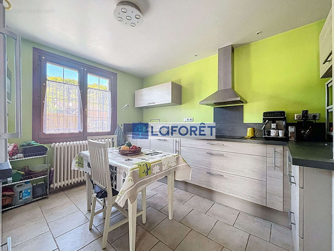 Maison à SAINT-URBAIN-MACONCOURT