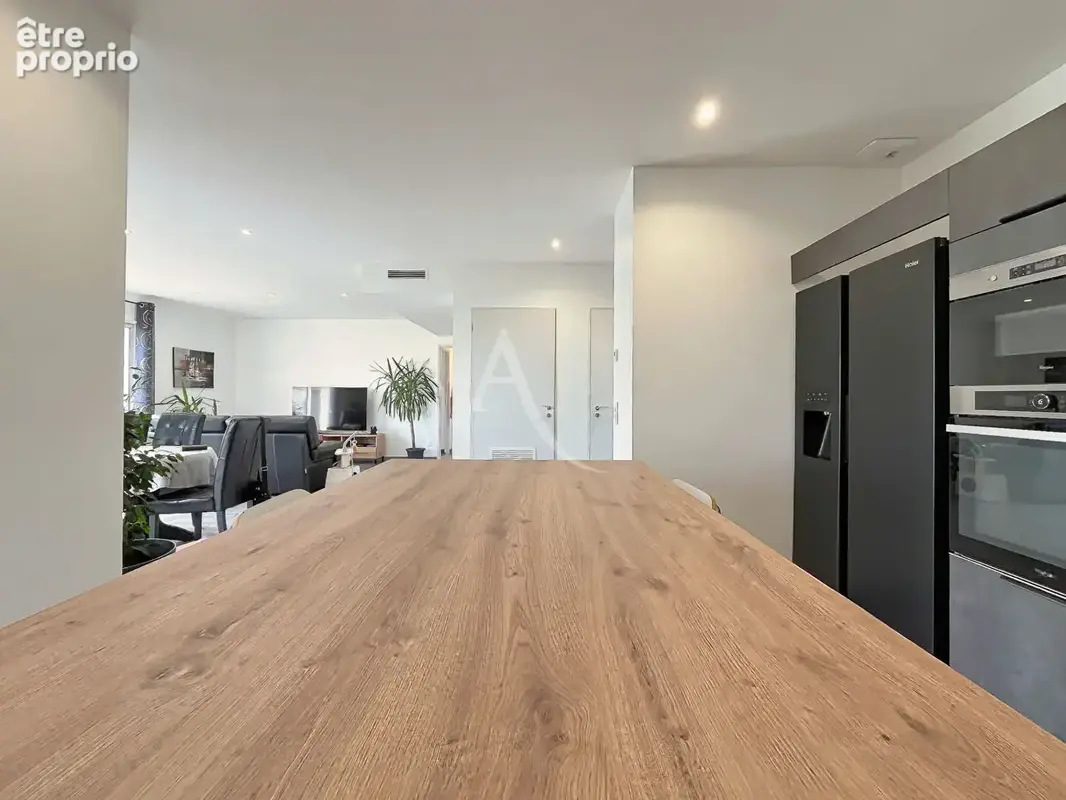 Maison plain pied neuve 2025 au calme - photo 4