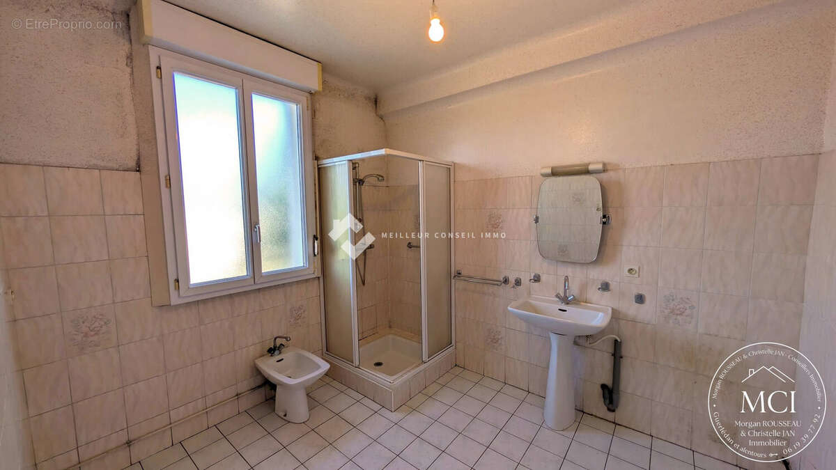 Maison 134 m² à Caurel  - photo 5