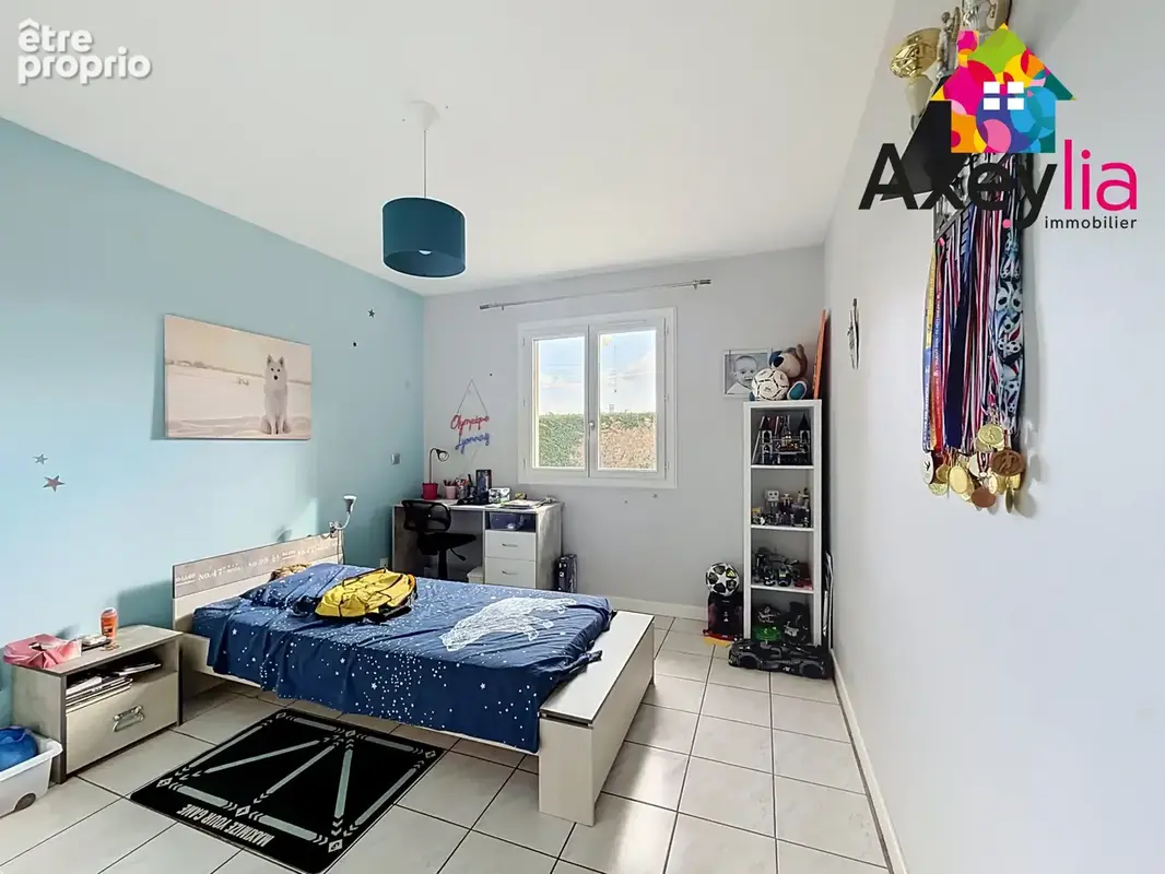 A vendre - virigneux - maison familiale de plain-pied avec sous-sol aménagé, grand terrain arboré et piscine h - photo 19