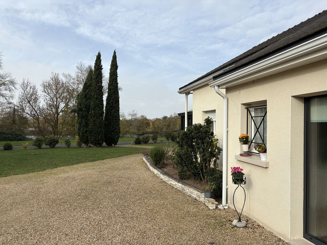 Maison à CHATELLERAULT