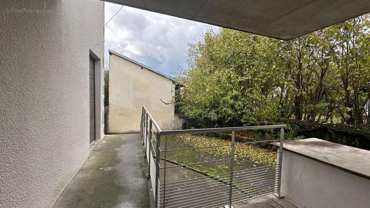 Appartement à ALBENS
